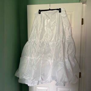 Sherri Hill drawstring petticoat for wedding/formal dress